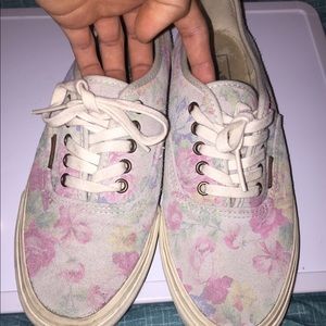 Vans size 8